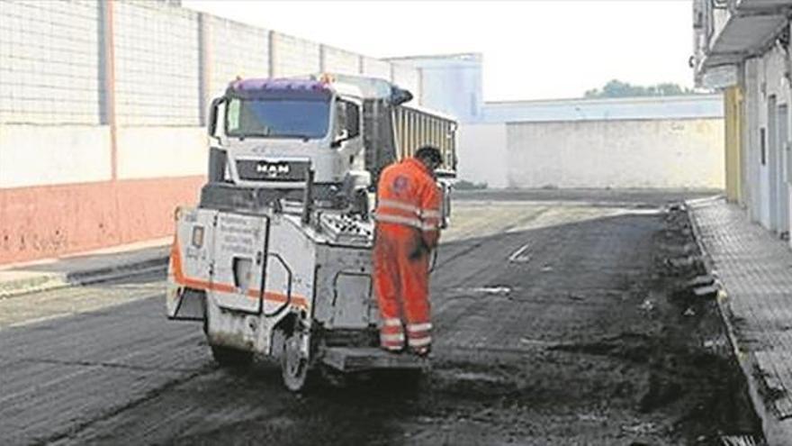 Comienza la mejora del asfaltado en 12 calles