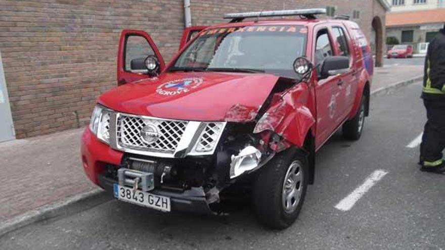 El vehículo, de más de 40.000 euros, sufrió importantes daños.