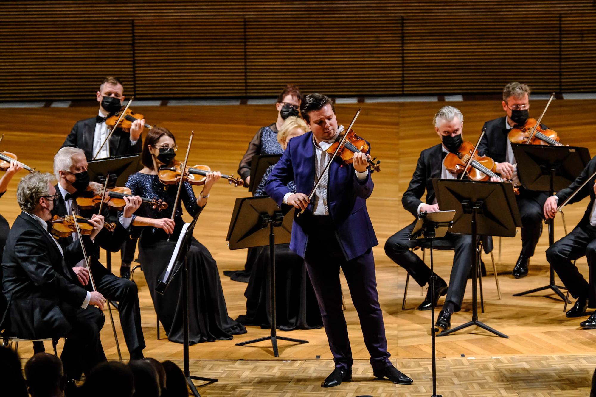 Festival de Música de Canarias: Concierto de la Orquesta de Cámara de Lituania