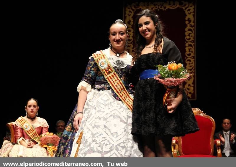 GALERIA FOTOS -- Vila-real homenajea a la reina y damas de fiestas