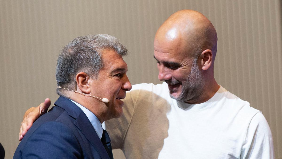 Joan Laporta, junto a Pep Guardiola