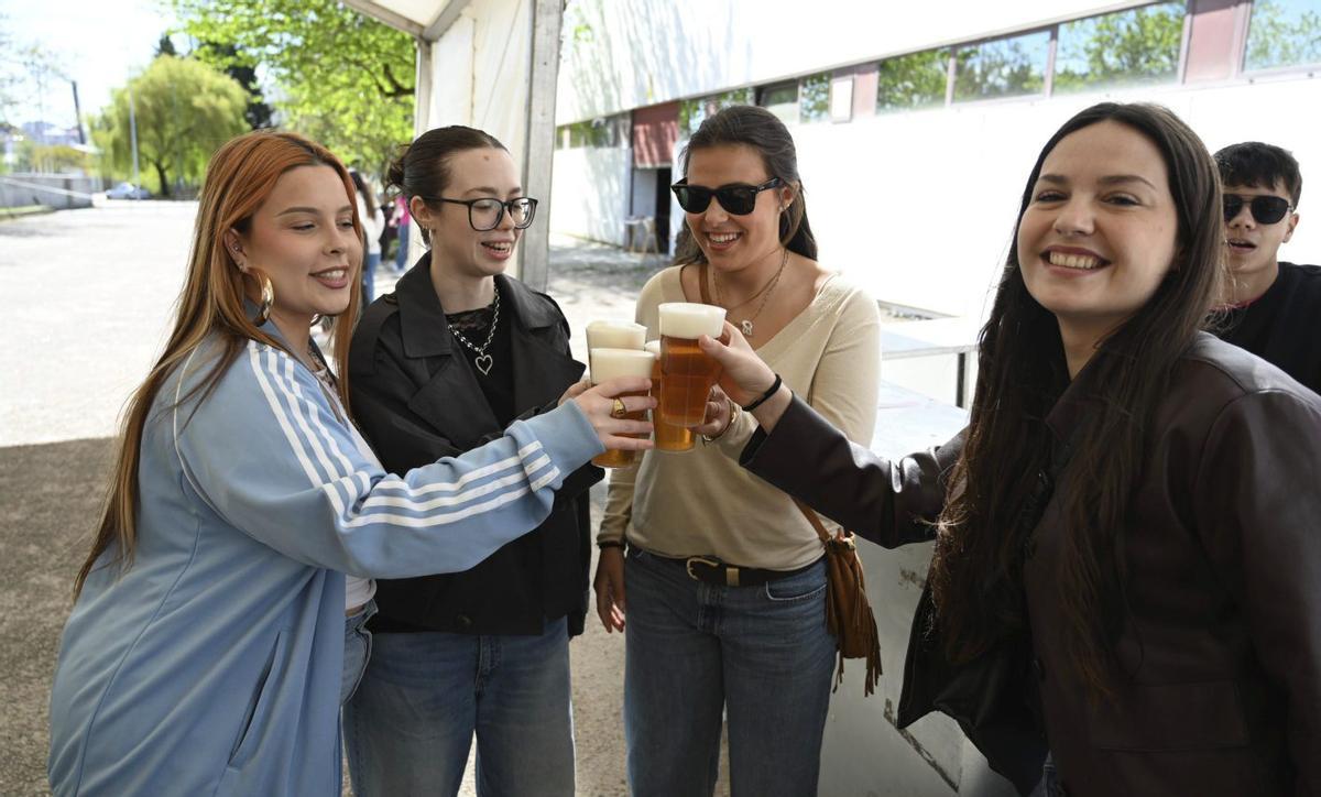 .El buen ambiente, presente durante toda la semana | RAFA VÁZQUEZ