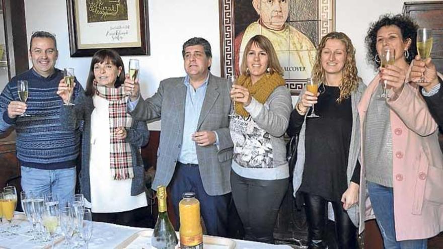 El equipo de gobierno felicita las fiestas