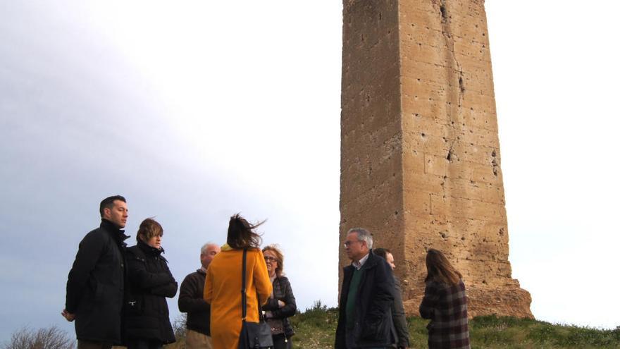 El director general de Patrimonio, Antonio Bravo, ha visitado la Torre  Espioca.