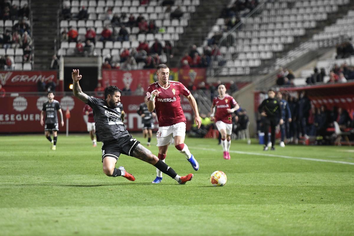La vital victoria del Real Murcia frente al Tarazona, en imágenes