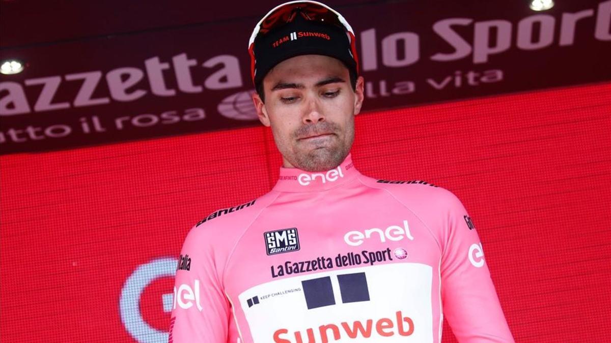 Tom Dumoulin, preocupado por su futuro en el Giro