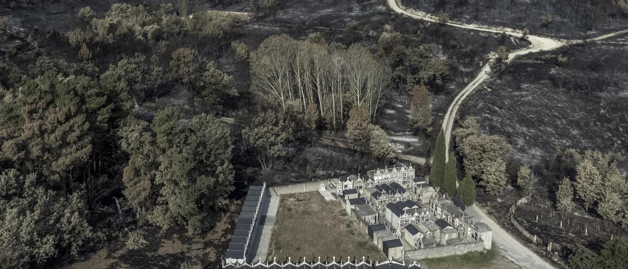 El cementerio de San Cibrao, en Oímbra, estuvo cercado por las llamas.