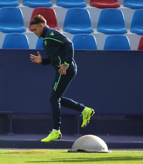 Gran ambiente en el entrenamiento del Levante UD