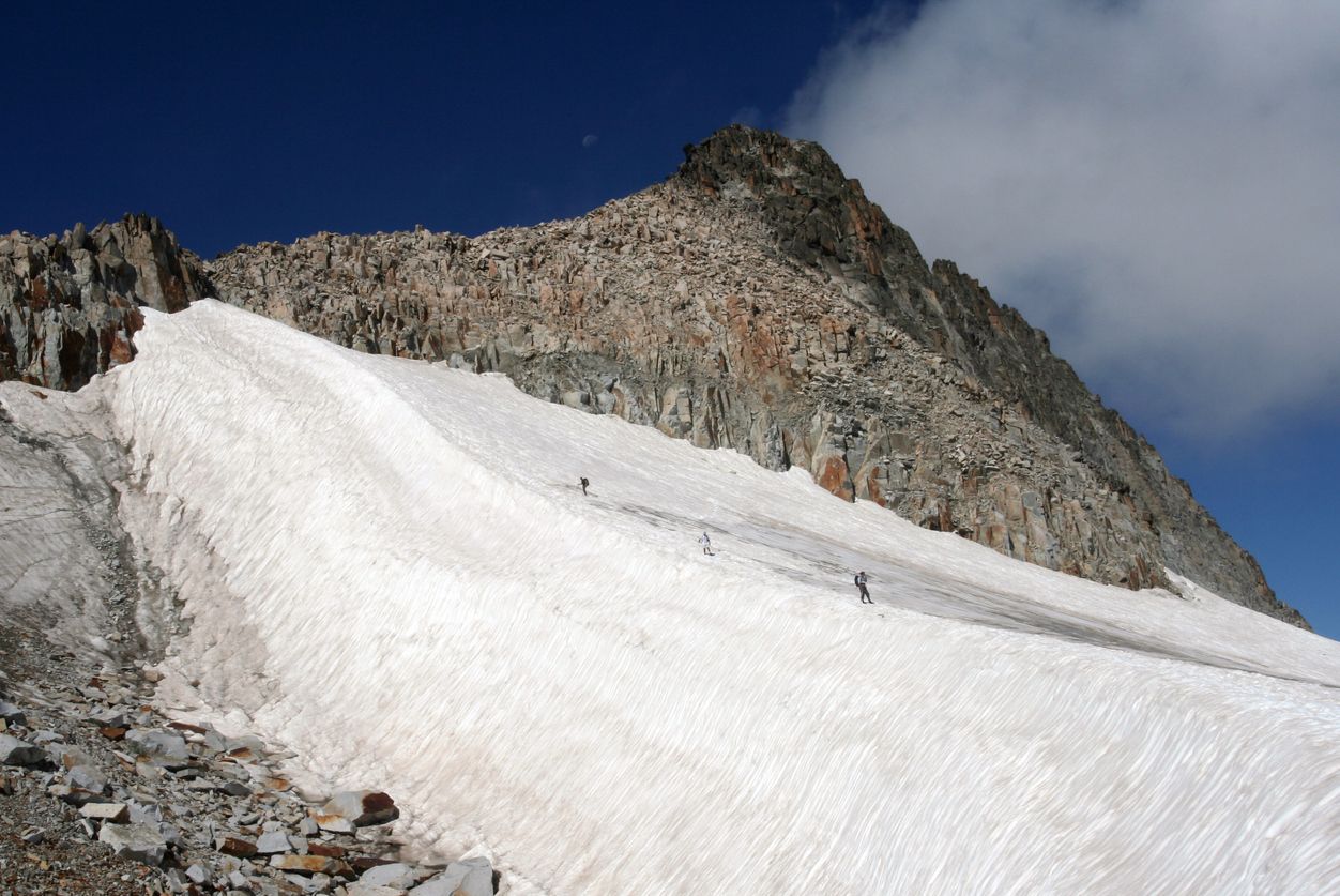 El glaciar del Aneto es el más grande de España.