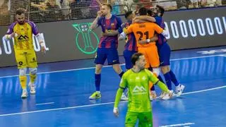 El Barça borra a Palma en la segunda parte y regresa a la final