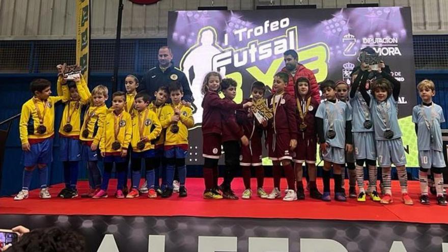 El Rayo Vayacaño se lleva el Torneo 3x3 Indoor de Morales del Vino