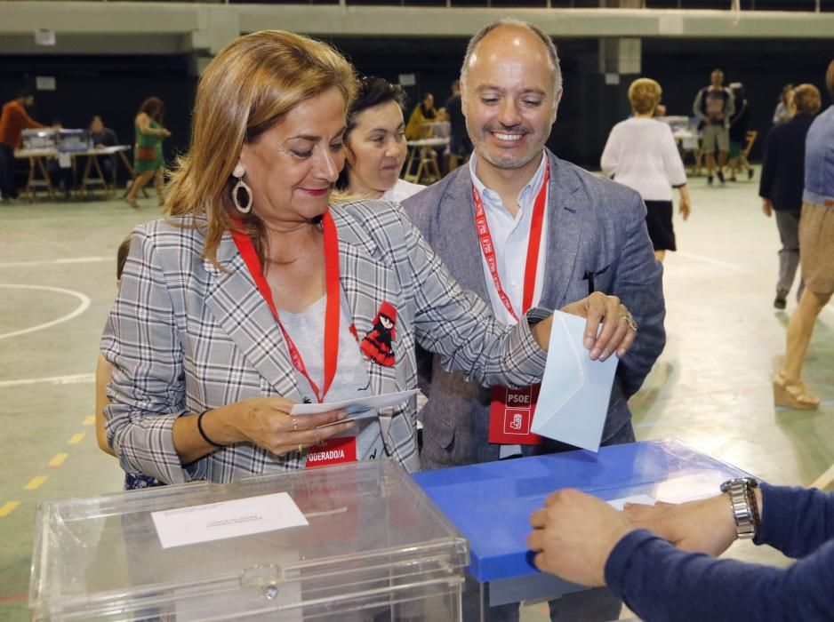 Las imágenes de la jornada electoral del 26M en Vigo.