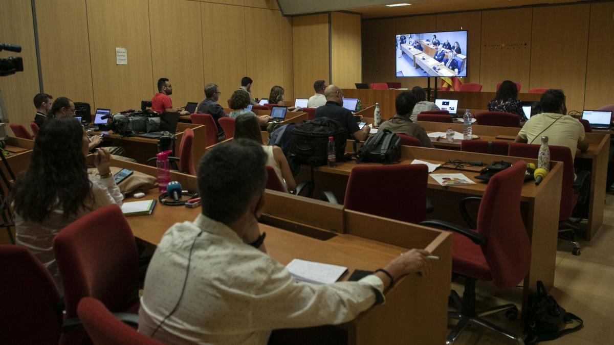 Sala de prensa desde la que se sigue el juicio.