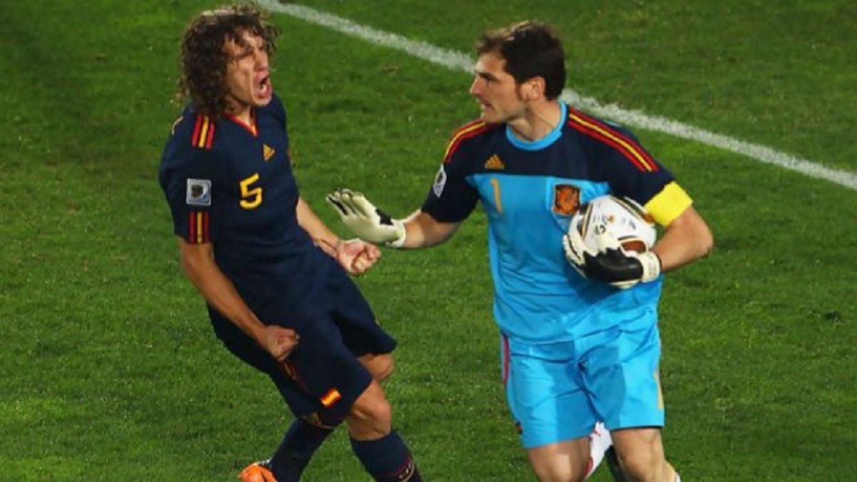 Iker Casillas le ha sacado un parecido razonable a Carles Puyol y Danilo Pereira | El Mundo