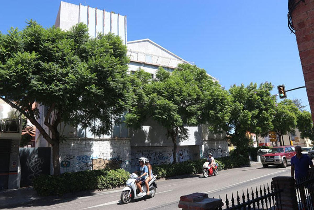 Imagen del edificio de Bobby Logan, actualmente puesto a la venta.