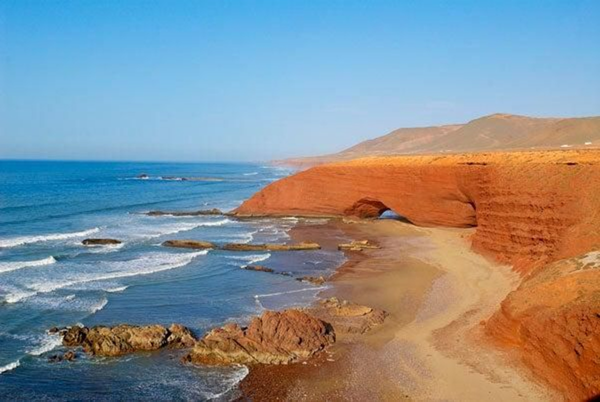 Playa y acntilados de Legzira.