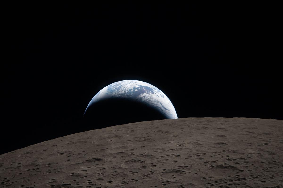 La Tierra desde la cara oculta de la Luna