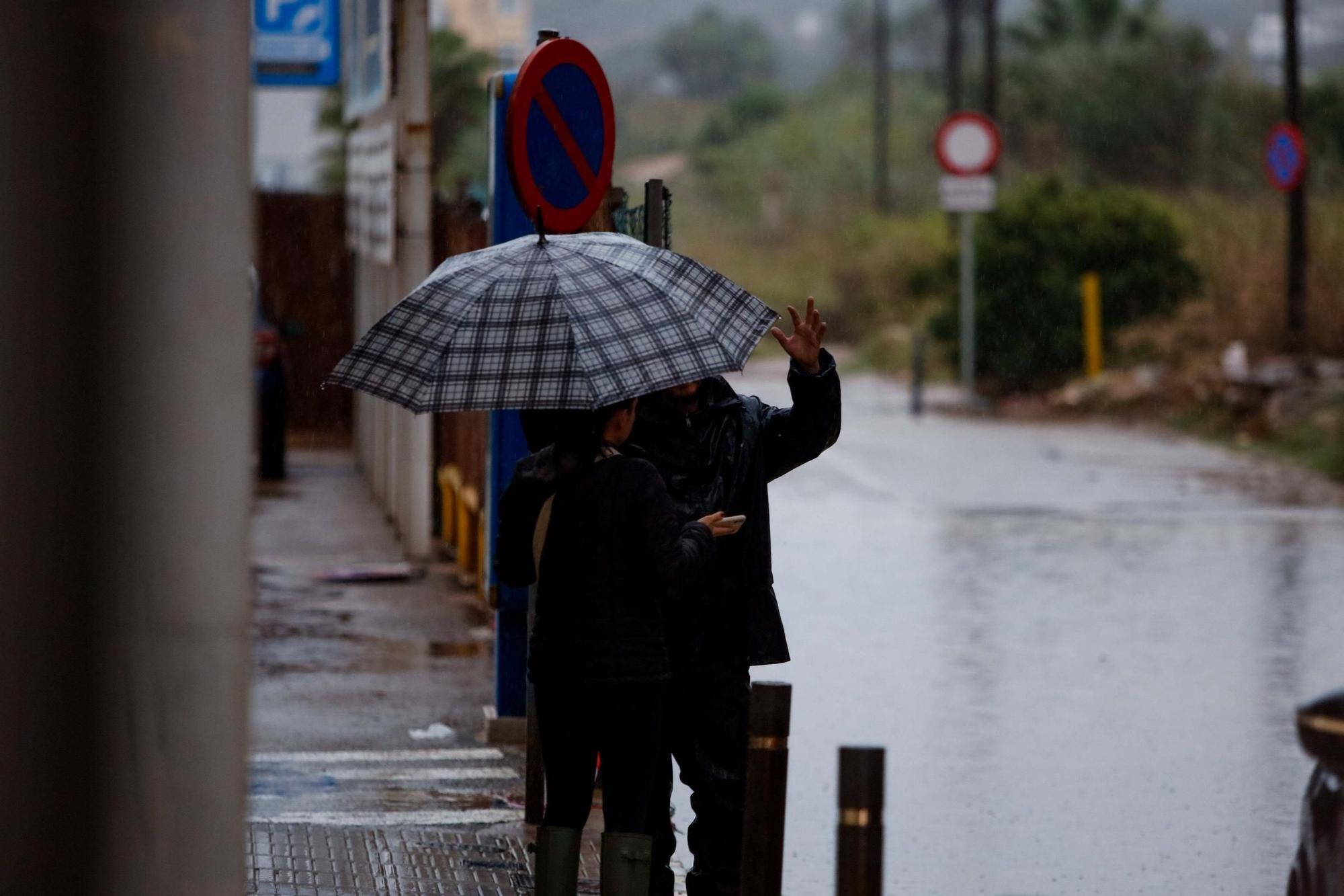 Todas las imágenes de la lluvia en Ibiza