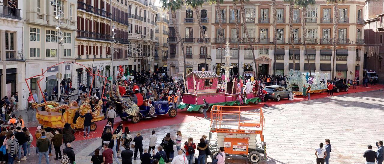 Prosigue el rodaje de la serie de Netflix 'La chica de nieve' en Málaga