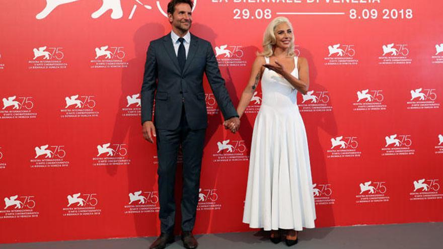 Lady Gaga y Bradley Cooper deslumbran en el Festival de Venecia 2018