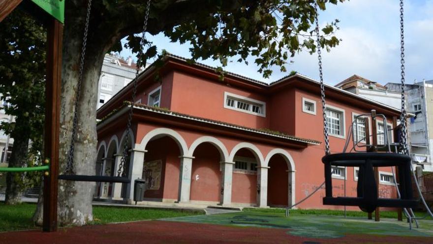 La adjudicataria renuncia a la reforma de la biblioteca de Bueu  y el Concello deberá licitarla de nuevo