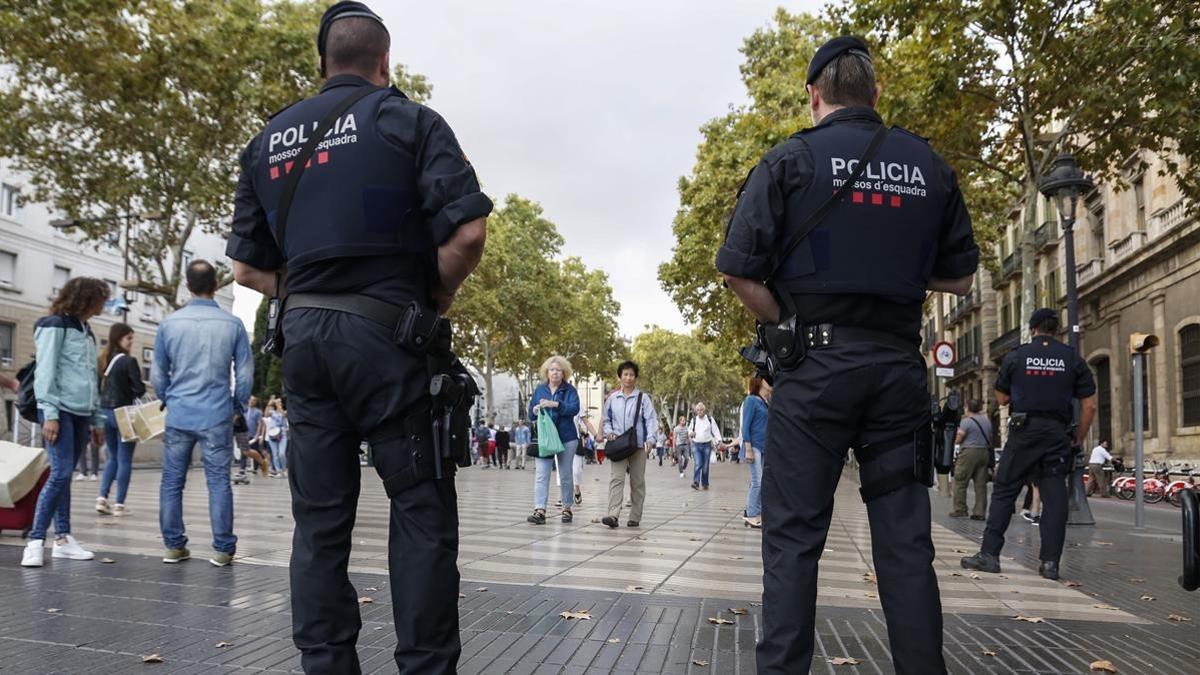 Vigilancia de los Mossos de Esquadra en las Ramblas.