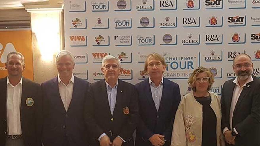 Autoridades en el acto de presentaciÃ³n del Challenge Tour Grand Final.