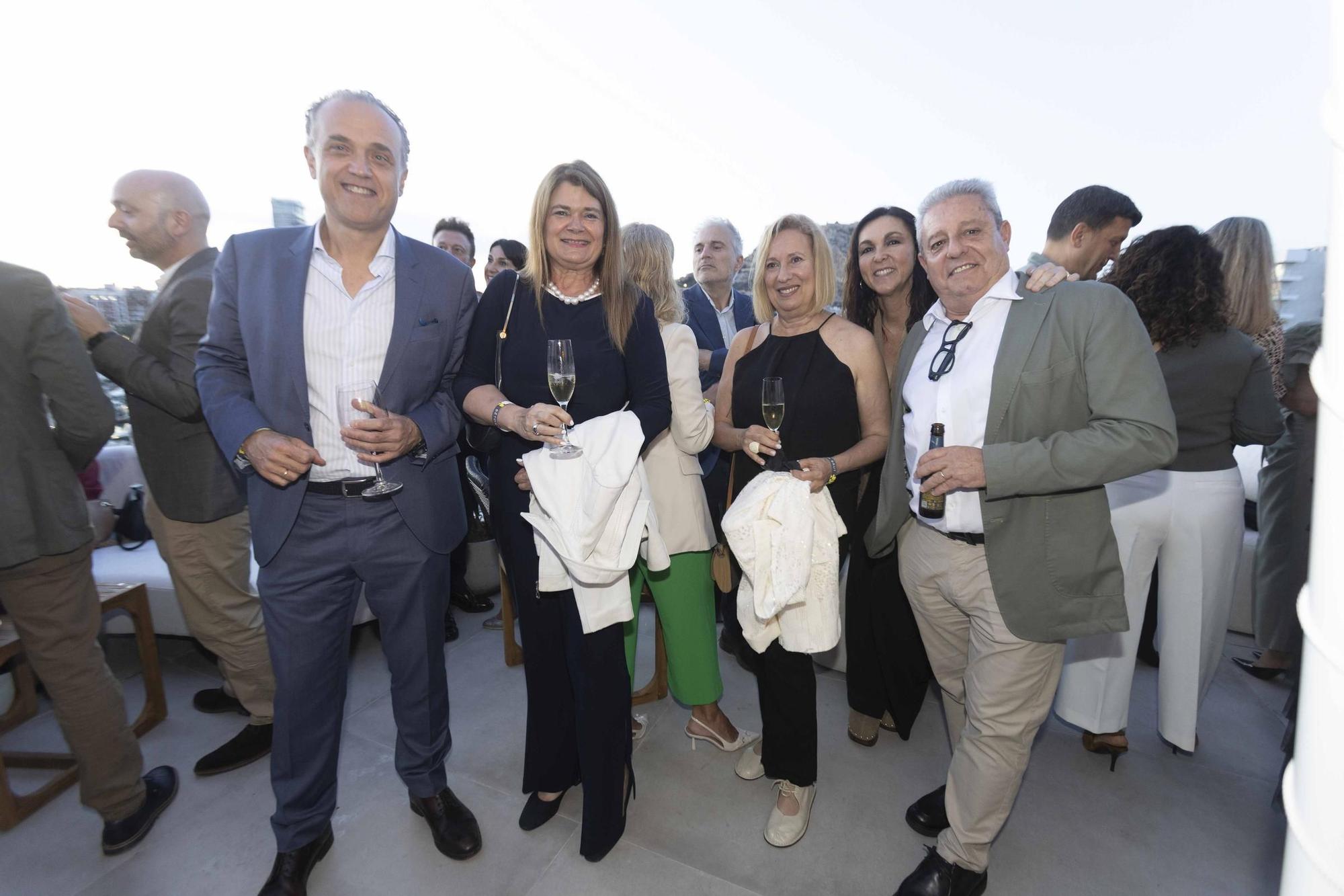 Béton Brut: Glamour  en el puerto