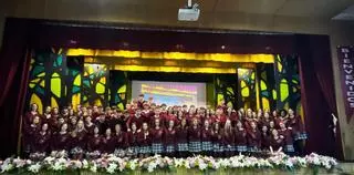 Las Dominicas despide a sus alumnos de Bachillerato en una emotiva ceremonia