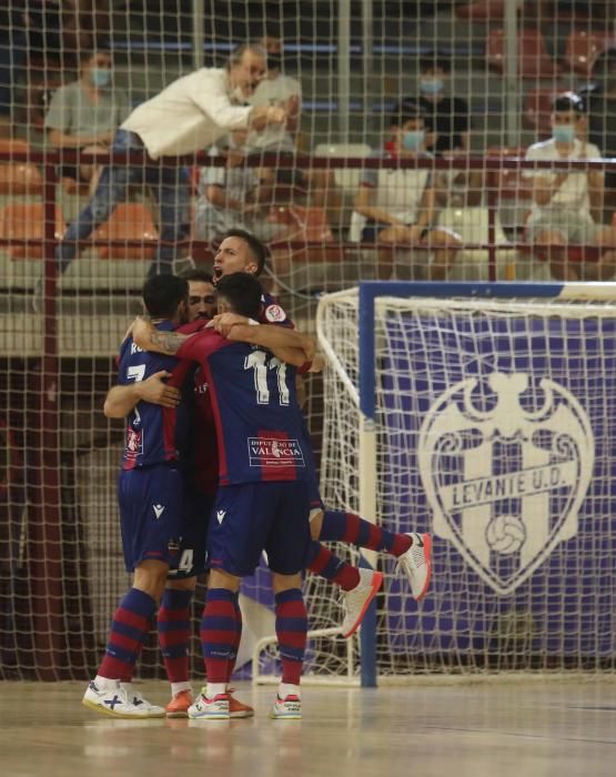 El Municipal de Paterna acoge el primer duelo