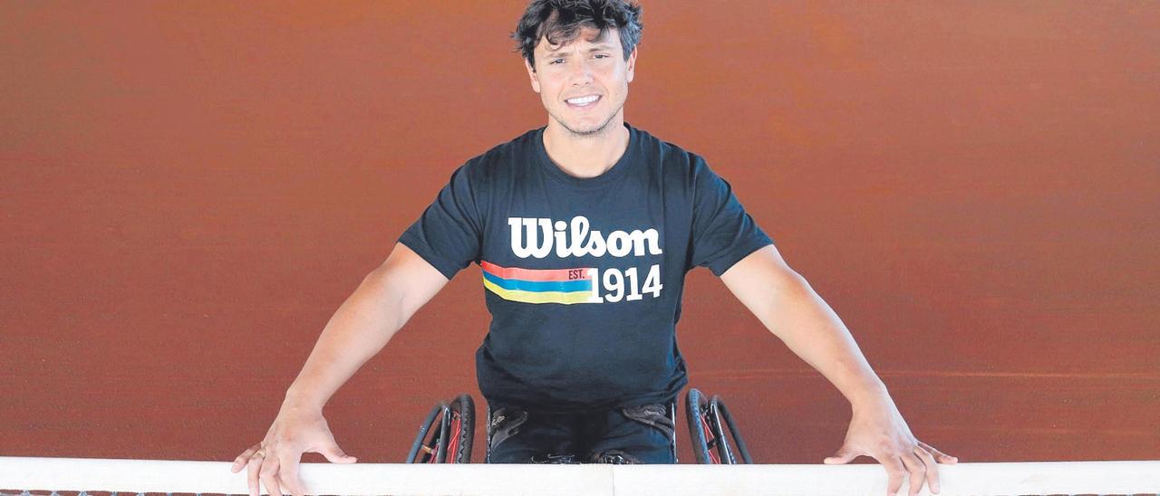 Cisco García, durante su entrenamiento en pista en el centro deportivo Open Arena.