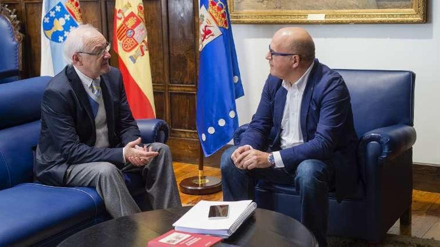 Antón Vidal Andión con Manuel Baltar. // FdV