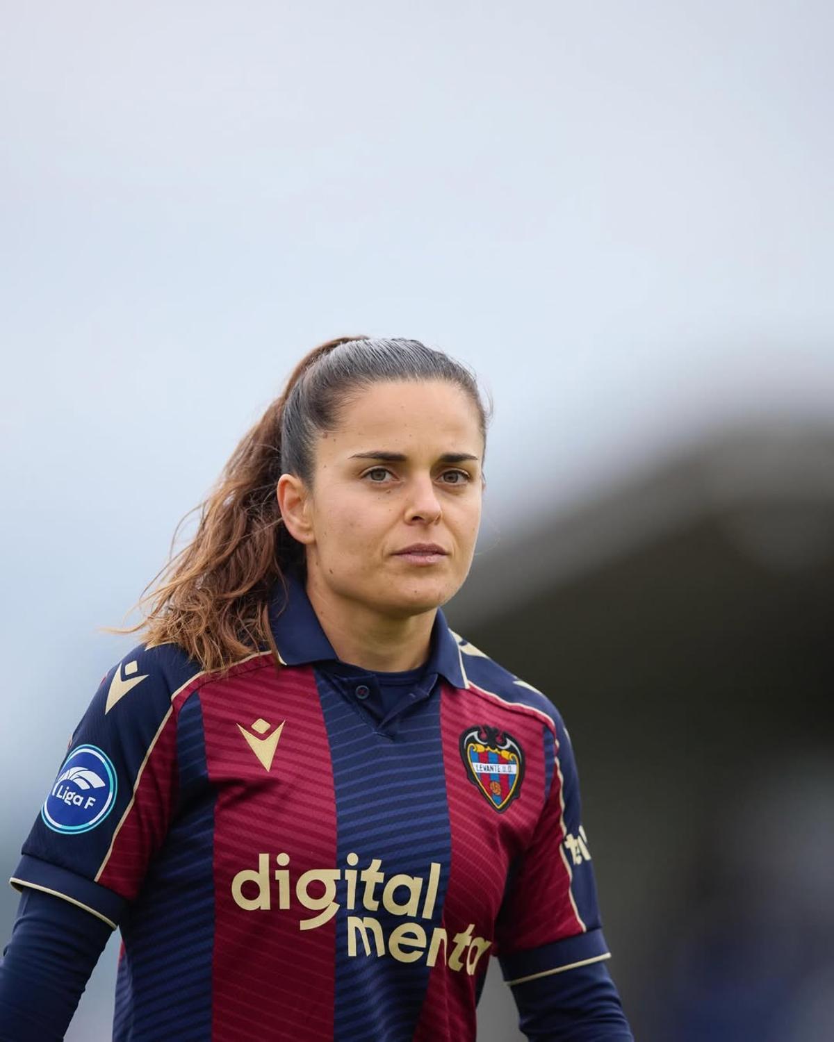 Carol Marín en el choque contra su exequipo