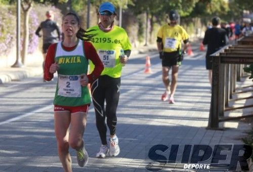 Cristina González bate su récord nacional en Valencia con 73,3 km