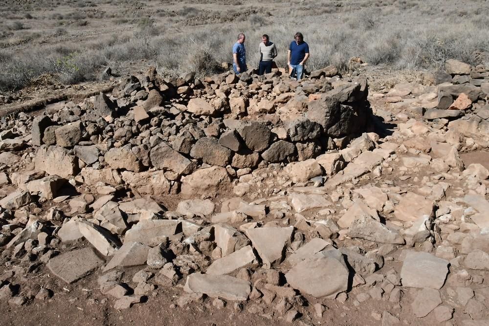 Hallan en La Fortaleza estructuras funerarias desconocidas en Canarias