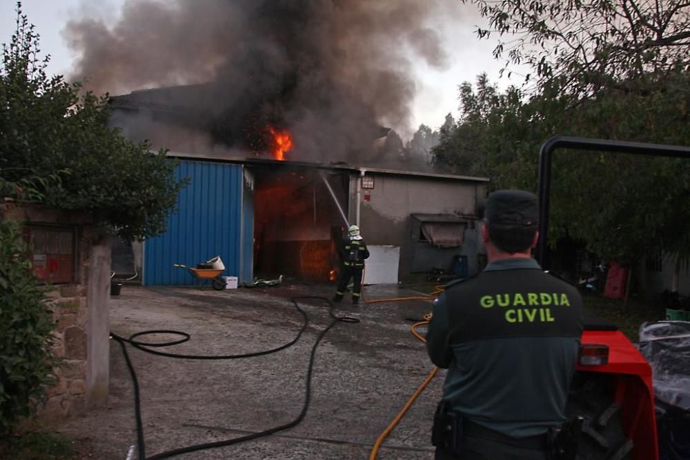 Arde una casa en A Estrada