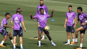 El Real Madrid se entra para preparar su duelo ante el Celta de Vigo