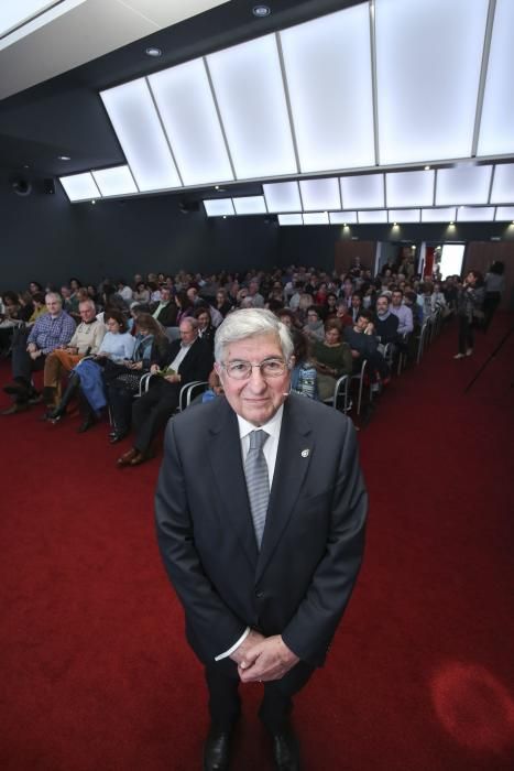 Semana de la Ciencia. Conferencia de Luis Franco Vera