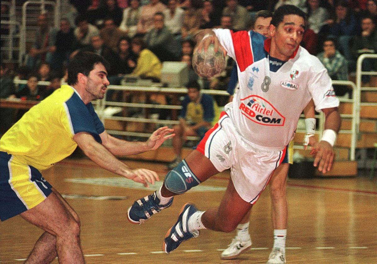 Gabi Ben Modo, durante un partido con el Chapela.