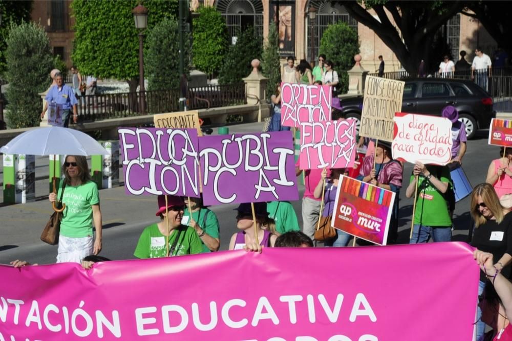 La protesta de educación en Murcia, en imágenes