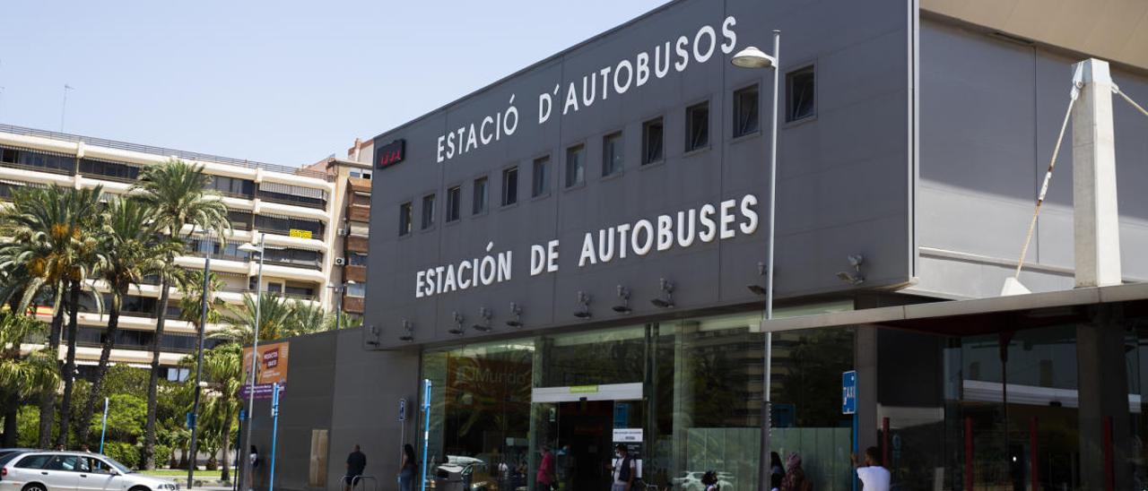 El Ayuntamiento renuncia a la batalla judicial por la estación de autobuses y negociará con el Puerto la nueva concesión