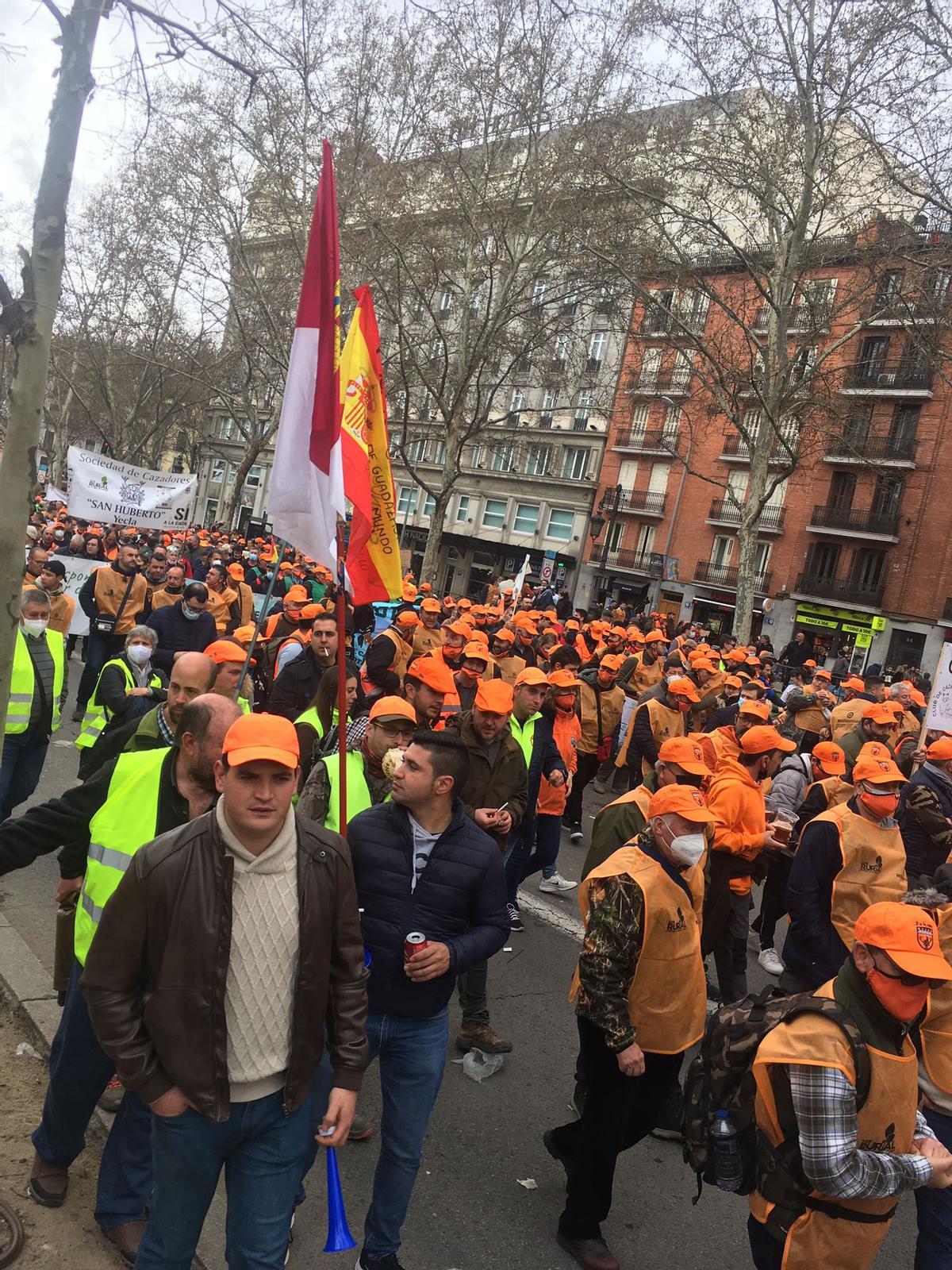 Manifestantes de Castellón entre los participantes en la movilización del mundo rural en Madrid de esta mañana.