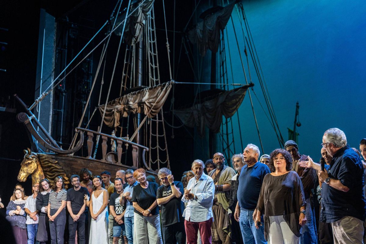 Dagoll Dagom cierra 50 años de trayectoria con la última función de Mar i Cel en el Teatre Victòria