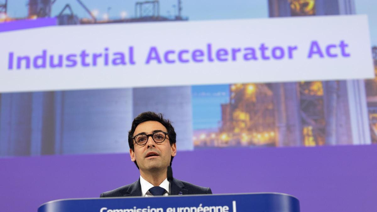 El vicepresidente europeo para la Prosperidad y la Estrategia Industrial, Stéphane Séjourné, este miércoles.