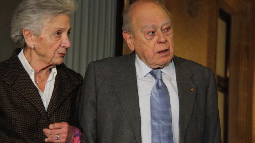 L&#039;expresident de la Generalitat Jordi Pujol i la seva esposa Marta Ferrusola.