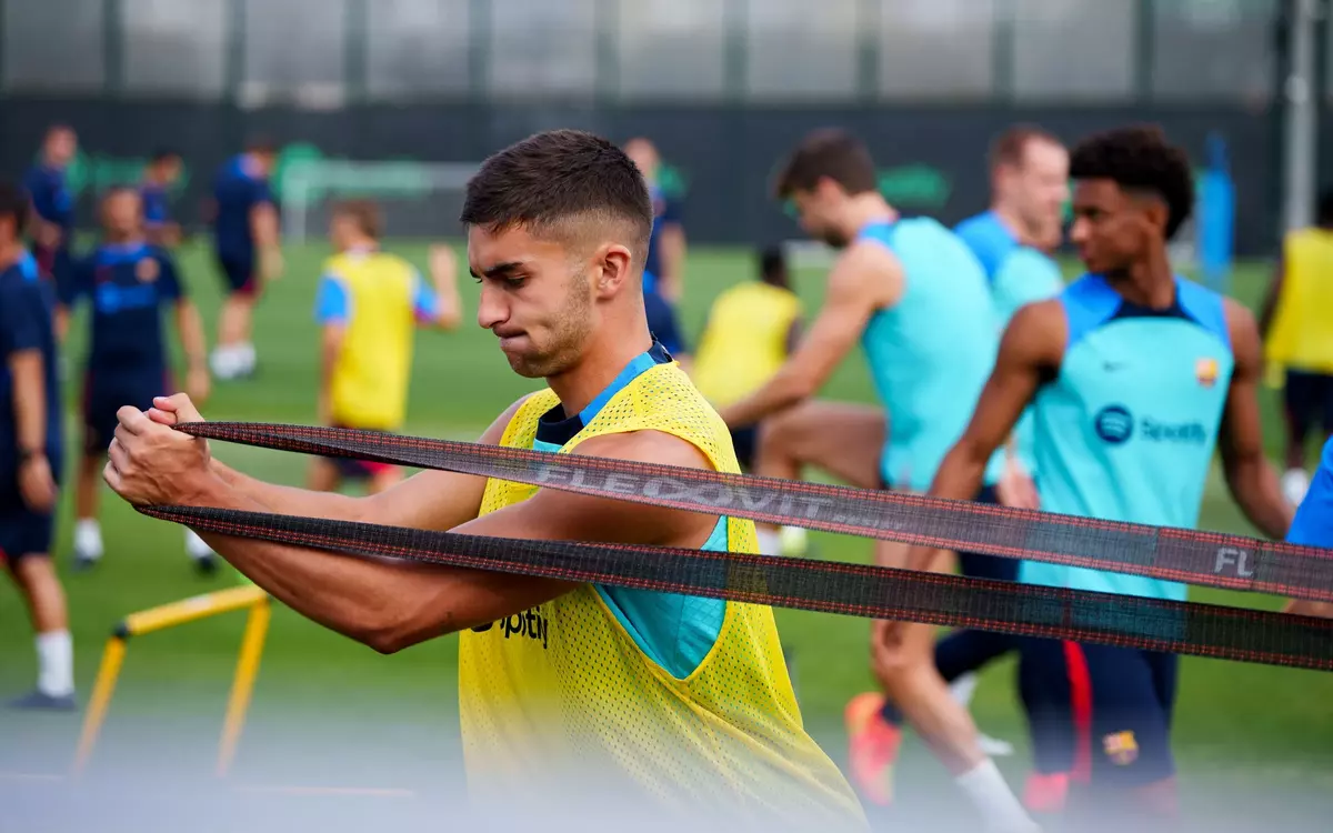 Ferran Torres, en el entrenamiento del Barça tras el empate con el Rayo.