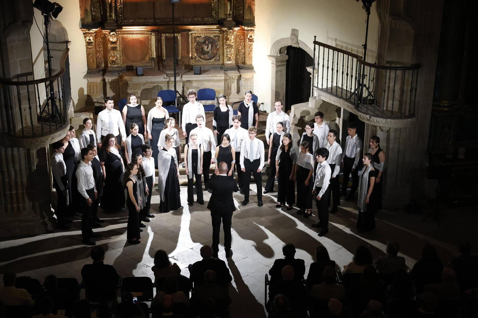 EN IMÁGENES: así fue el concierto del León de Oro