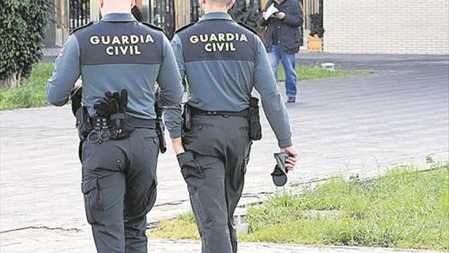 Tres acusados se enfrentan a cuatro años por traficar en Benicàssim