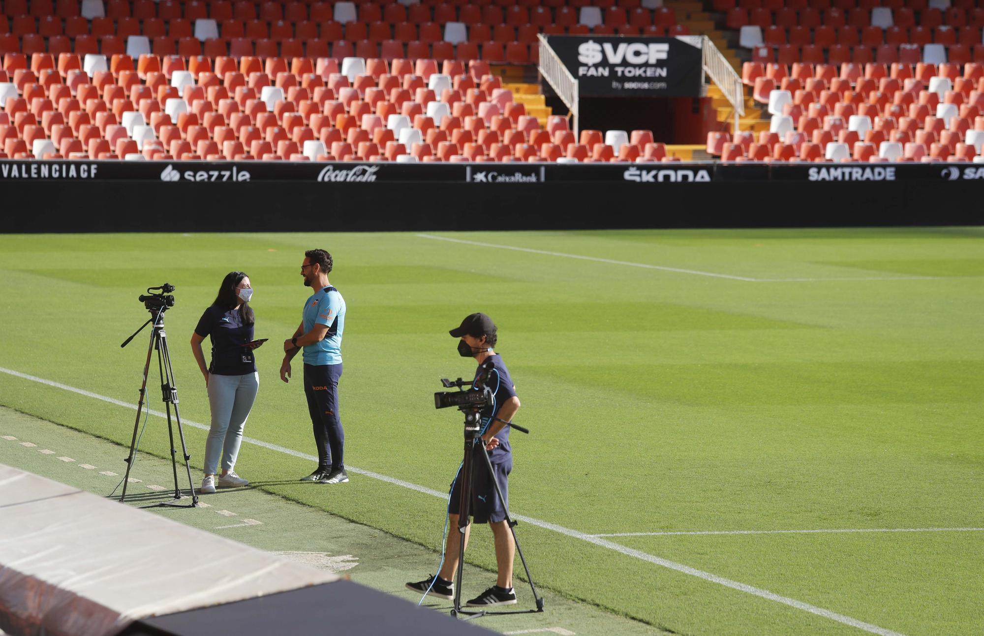 El Valencia CF prepara el partido frente al Real Madrid en Mestalla