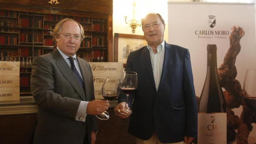 Bodega Carlos Moro presenta en Córdoba su primer vino de Rioja